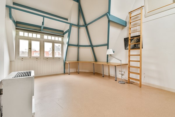 Medium property photo - Rijnsburgerweg 18, 2333 AA Leiden